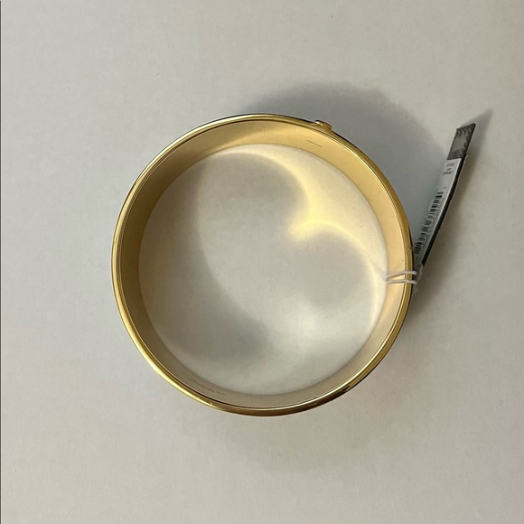 VINTAGE COACH Navy Blue Horse and Carriage Gold Bangle NWT RARE FIND! - Picture 6 of 6